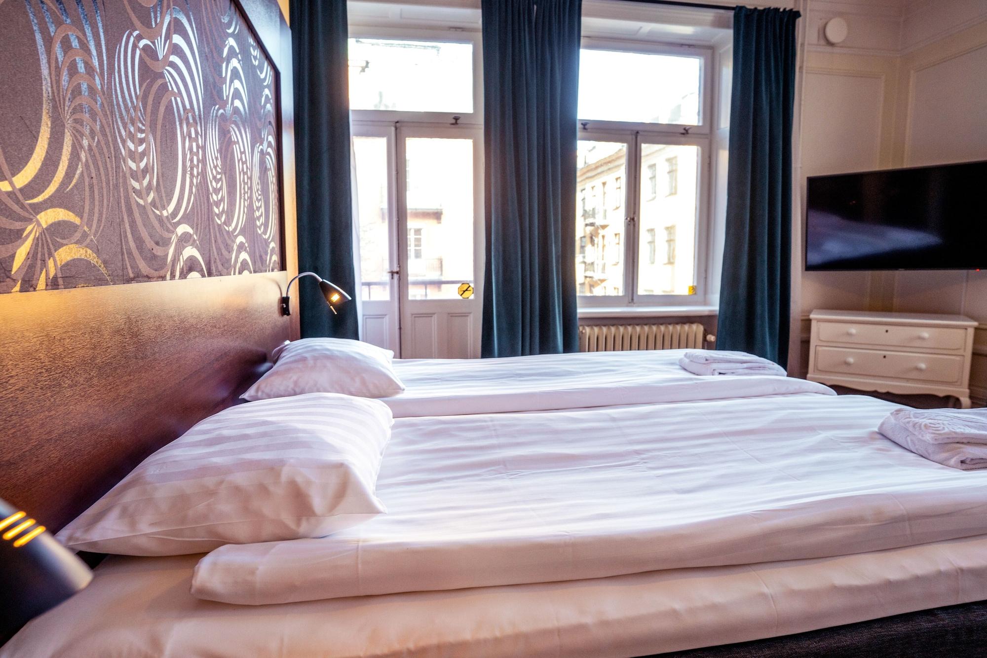 Queen's By First 3* Stockholm