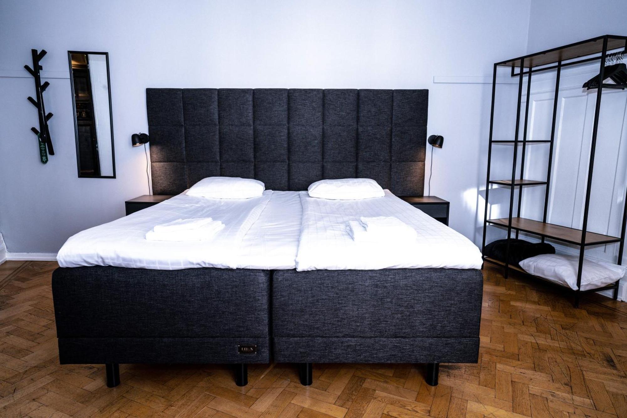 Queen's By First Hotel 3*